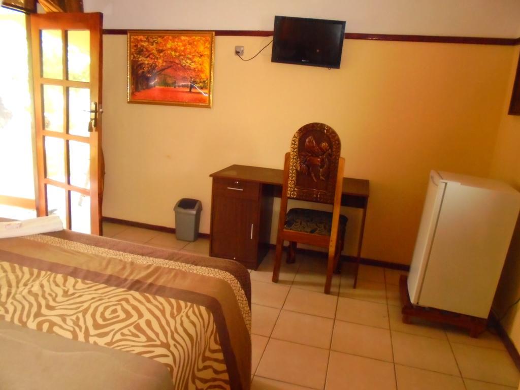 ליבינגסטון White Rose Lodge מראה חיצוני תמונה