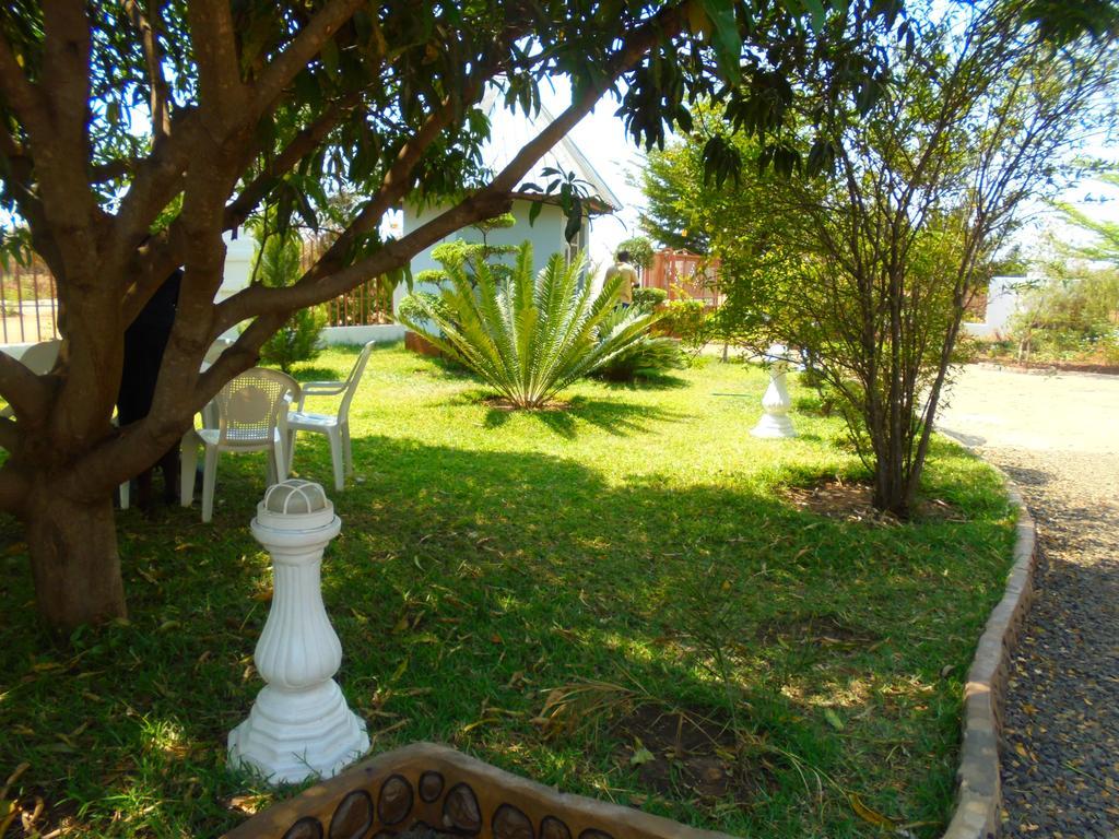 ליבינגסטון White Rose Lodge מראה חיצוני תמונה