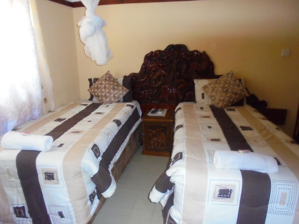 ליבינגסטון White Rose Lodge מראה חיצוני תמונה