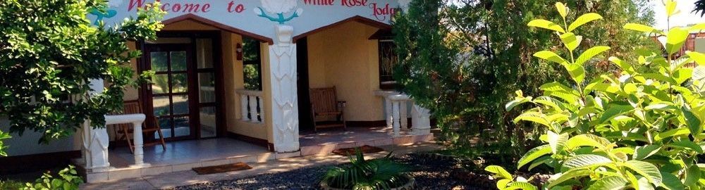 ליבינגסטון White Rose Lodge מראה חיצוני תמונה
